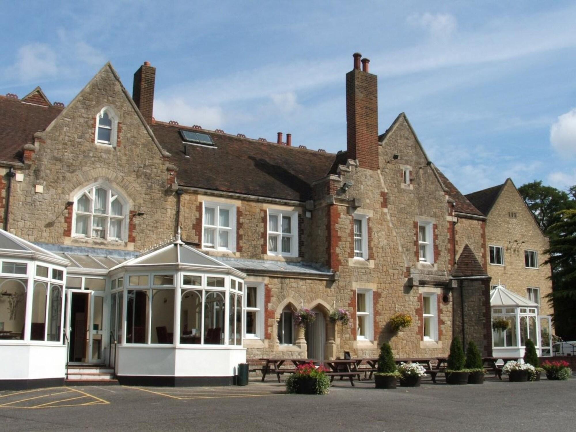 Hamlet Hotels Maidstone Exterior photo